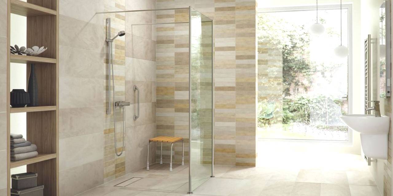 douchewand in glas @city